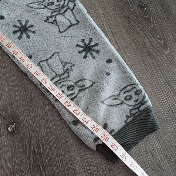 Star Wars Mandalorian Fleece Pajama Set Extra Large - Picture 10 of 10